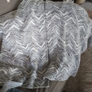 One size Cape/Shawl in Grey and White